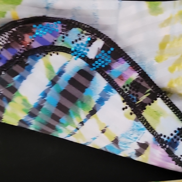 Colorful Cardigan - Picture 4 of 8